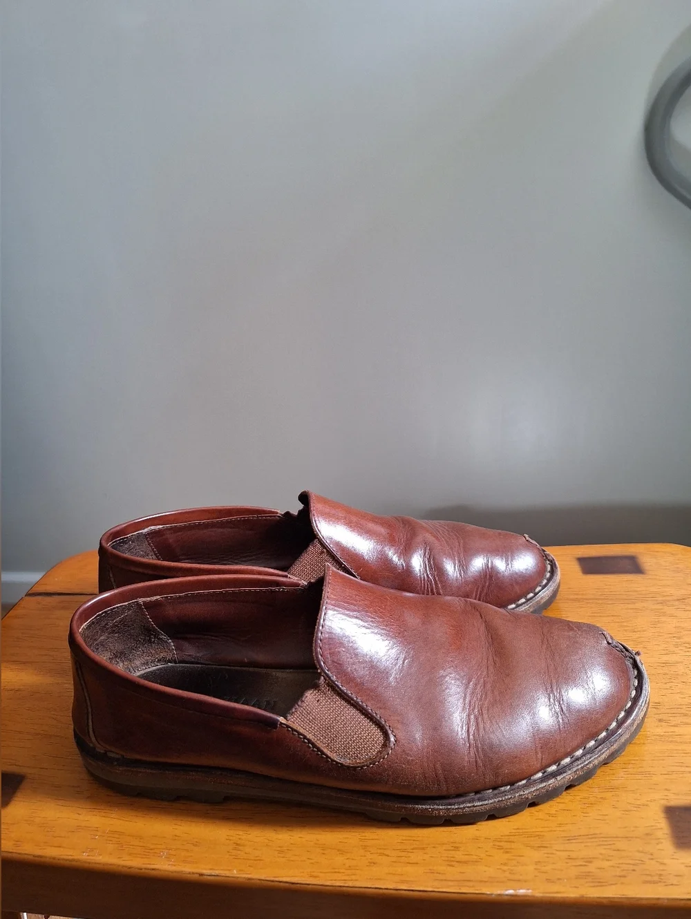 COLE HAAN  Women's Brown Leather Slip-on Oxford Shoes, Size 8M, with Almond Toe - Picture 3 of 12